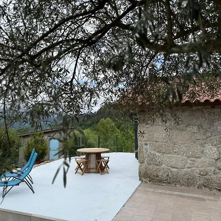 Σαλέ Casa Do Oliveira - Geres Terras de Bouro